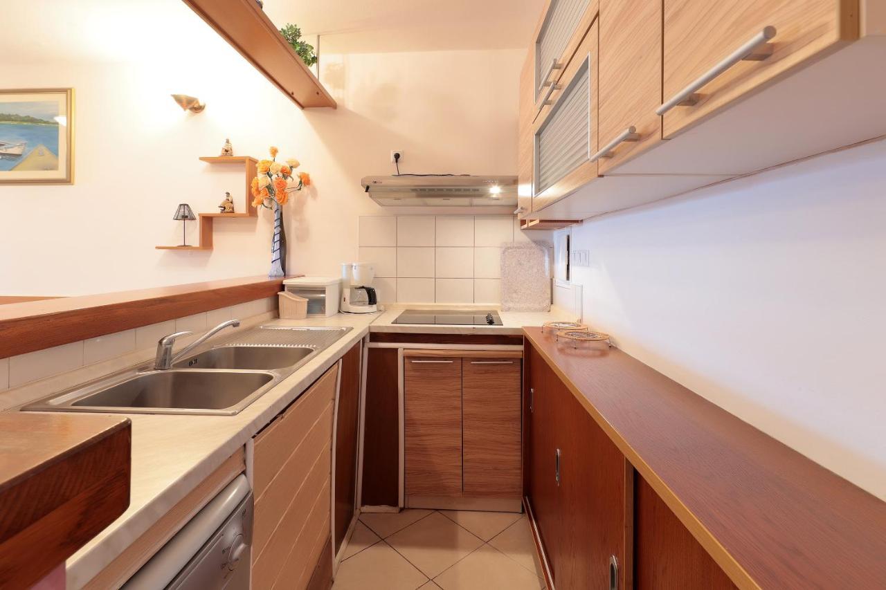 Villa Katarina Novalja Bagian luar foto