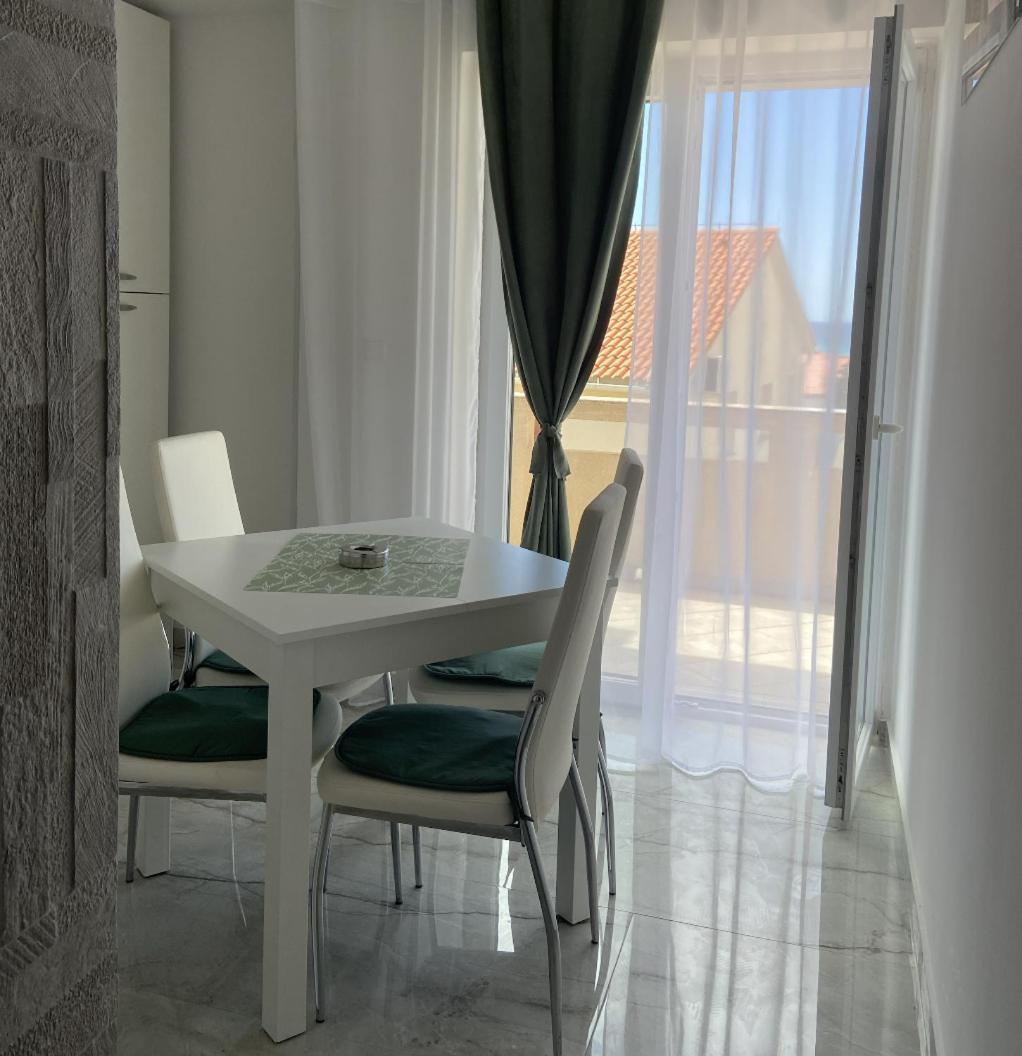 Villa Katarina Novalja Bagian luar foto